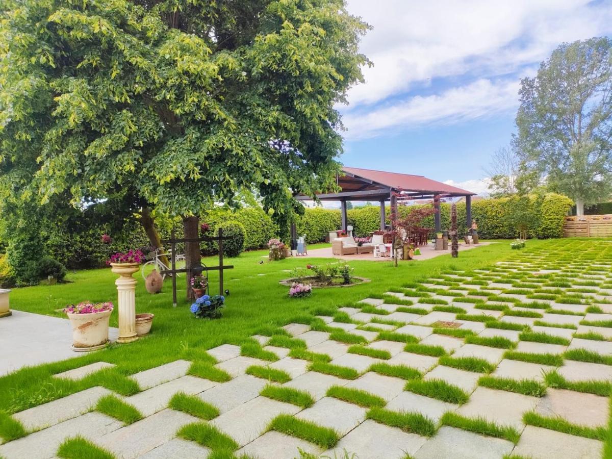 Villa Albina La Loggia Bagian luar foto